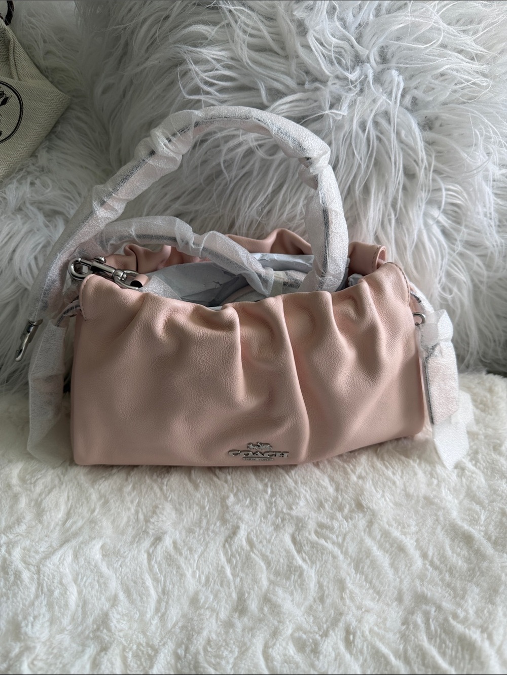 COACH
Faye Shoulder Bag With Ruching - Picture 7 of 7